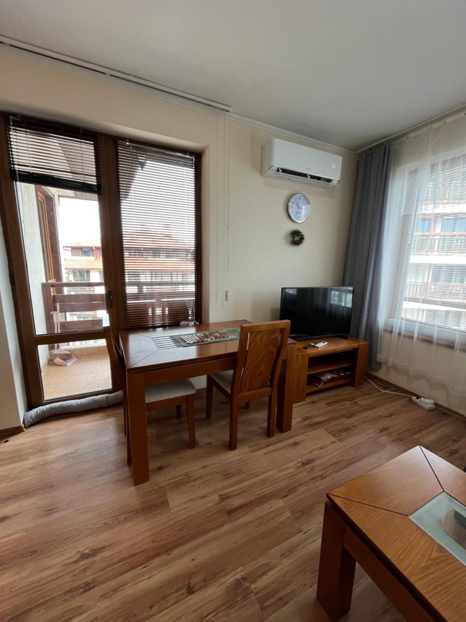 Ski Zone At Gondola, Warm And Cosy, Wifi, Ac, Netflix, Perfect One Bedroom Appartment, Beautiful View Μπάνσκο Εξωτερικό φωτογραφία